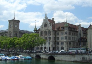 Stadthaus Fraumuensterpost