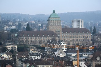 Universitaet Urania Sternwarte 7450